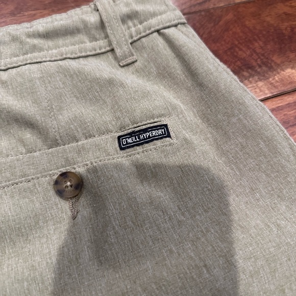 O’Neill hyperdry khaki shorts men size 30 lightly used - Picture 5 of 5